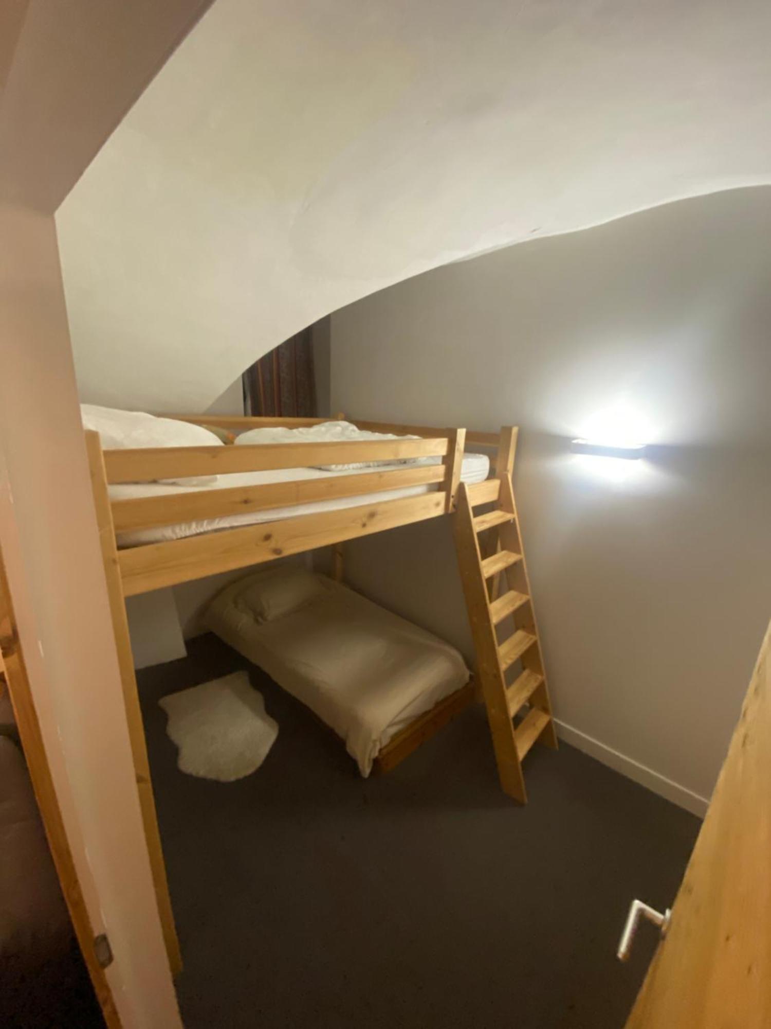 Aya, Moderne Dans Le Coeur Du Village Apartment Le Monetier-les-Bains