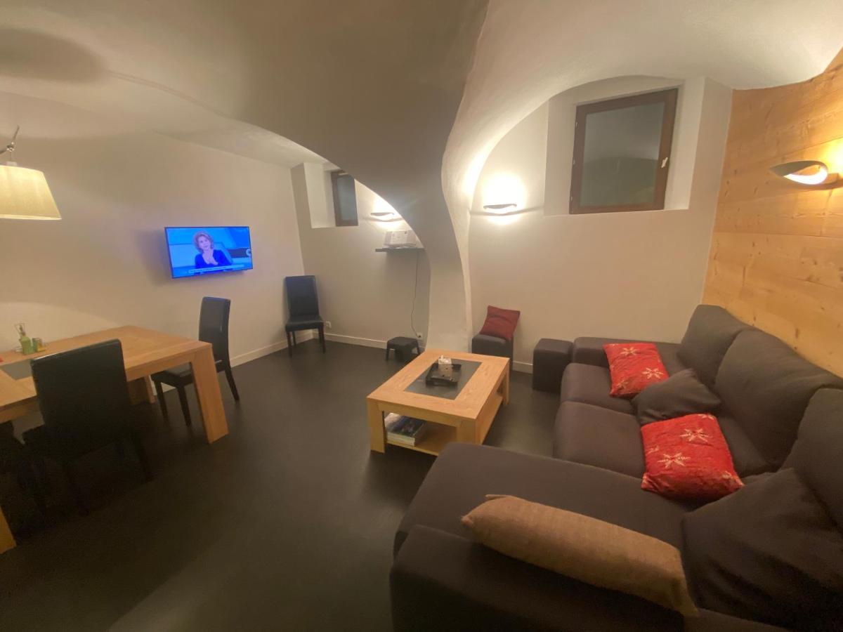 Aya, Moderne Dans Le Coeur Du Village Appartement Le Monêtier-les-Bains