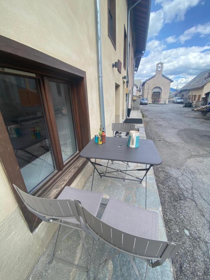 Appartement Aya, Moderne Dans Le Coeur Du Village *